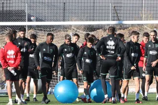 Varios jugadores de Unionistas, en el entrenamiento de este jueves / FOTO SALAMANCA24HORAS.COM