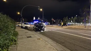 Tres vehículos implicados en un accidente de tráfico en la glorieta Leonardo Da Vinci. Fotos Andrea M. (1)