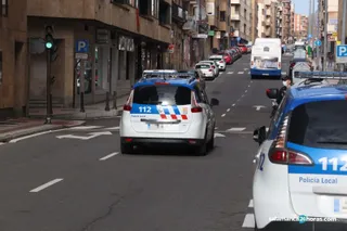 Controles Policía Local y Policía Nacional en avenida de Italia con coches por el coronavirus (23 3 2020) (6)