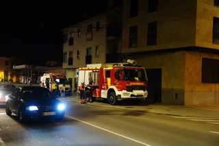 Ambulancia y bomberos tras 2 heridos leves en los fuegos artificiales de esta noche