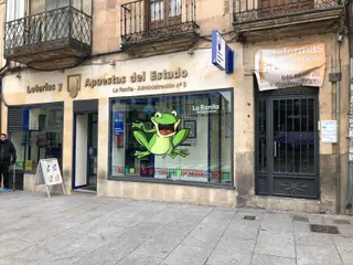 Loterías y Apuestas del Estado. Local en la calle Zamora