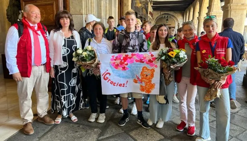 Niños ucranianos en el Ayuntamiento de Salamanca