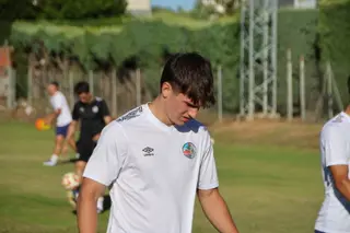 Carrasco, en un entrenamiento con el Salamanca CF UDS.