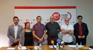 UGT y CCOO entregan una moción a los grupos municipales en favor del sistema público de pensiones
