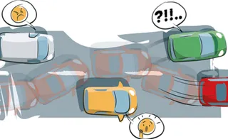 Imagen de un turismo zigzagueando en carretera - DGT