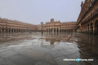 Plaza Mayor lluvia