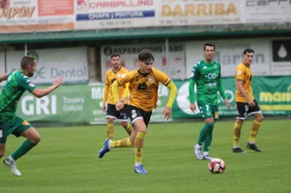 Javi Villar, ante el Arenteiro FOTO UNIONISTAS CF