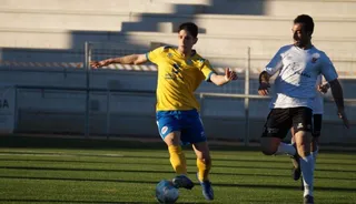 Javier Hernández, en el derbi ante el Ciudad Rodrigo.