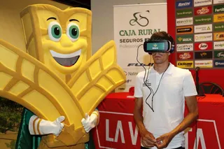 El equipo Caja Rural-Seguros RGA celebra treinta años ofreciendo una experiencia virtual al aficionado