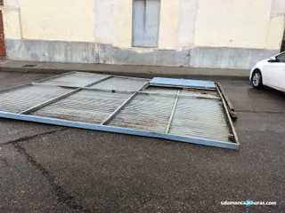 Puerta alunizaje Villares 1
