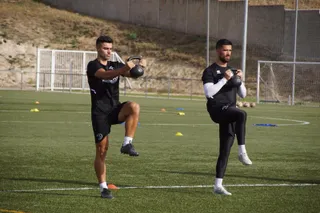 Erik Ruiz y Pablo Cacharrón, en el primer entrenamiento con Unionistas | FOTO JUANES
