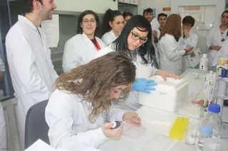 Imagen de archivo laboratorio