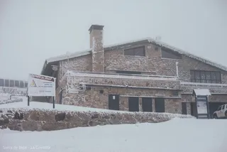 Fuertes rachas de viento en La Covatilla