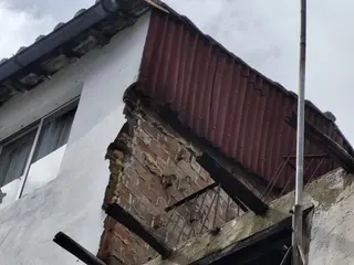 Una vecina de Béjar denuncia tener su edificio "expuesto a la intemperie" por al derribo de un bloque de la calle Nogalera