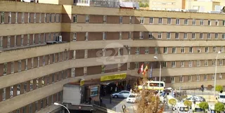 El sevicio de cirugía plástica del hospital vuelve a sufrir otro cambio de ubicación