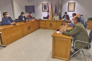 Un momento del pleno de la Mancomunidad de municipios de la comarca de Peñaranda