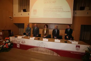 Cursos de Especialización en Derecho