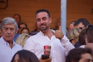 Ambiente en los tendidos de La Glorieta durante. Fotos Juanes (1)