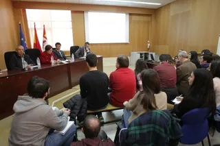 Mesa redonda sobre Asia Oriental.