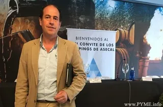 Empresarios de campings analizan el nuevo decreto autonómico del sector