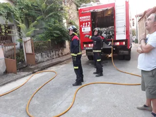 Incendio casa en La Fregeneda (1)