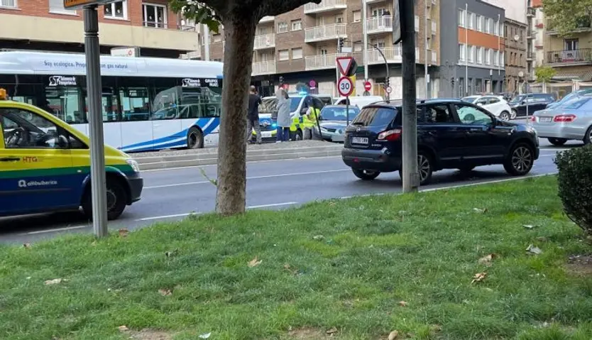 Accidente en la rotonda de la UDS en avenida Portugal (4)