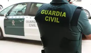 Archivo - Un agente de la Guardia Civil (archivo) - GUARDIA CIVIL