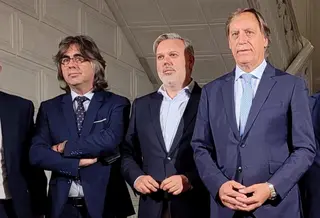 El alcalde de Salamanca, Carlos García Carbayo junto al alcalde de Béjar, Luis Francisco Martín y Fernando Pizarro, alcalde de Plasencia