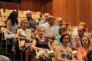 Teatro en la biblioteca torrente