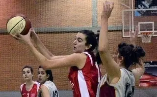 Triunfo de las chicas de la Universidad