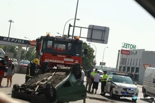 Vuelco coche Bomberos Villares Guardia Civil (8)