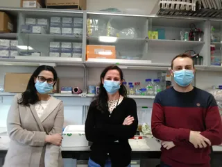 M. Paz Nombela Blanco, Sandra Blanco y Borja Miguel López