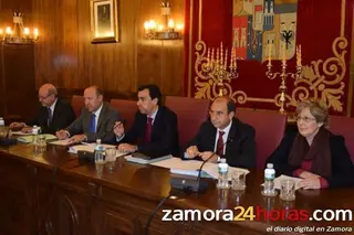 El pleno de la Diputación aprueba 100.000 euros para promocionar la provincia con la llegada del AVE