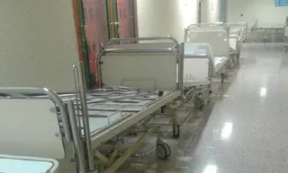 Los hospitales contarán con alrededor de un centenar de camas menos este verano