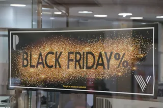 Imagen de archivo, cartel de Black Friday. Foto: Andrea M