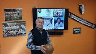 Taller 'Reminiscencia' a través del fútbol en Ballesol