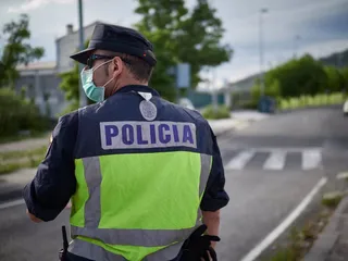 Un agente de Policía. | EP