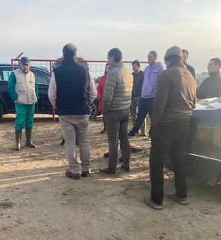 Protestas de los ganaderos y paralización de los saneamientos en la zona de Garcirrey