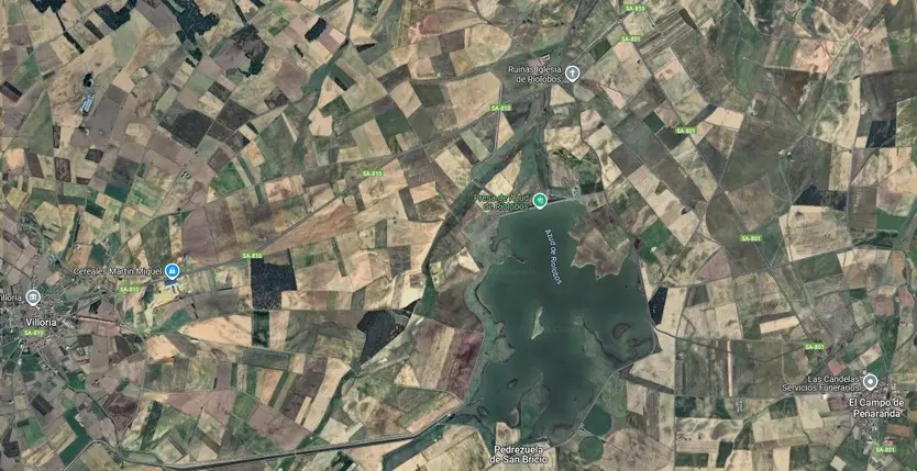 Azud Riolobos desde el cielo. Imagen Google Maps