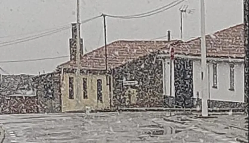 Pedrosillo de los Aires con nieve