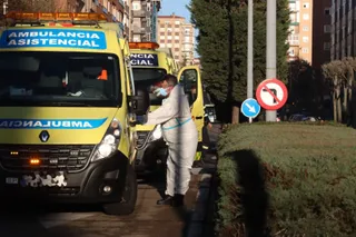 GALERÍA | Una mujer atropellada en la avenida Alfonso IX de León