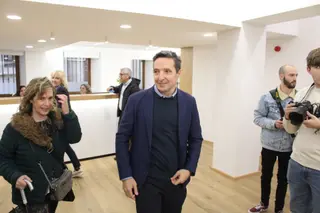 Juan Manuel Corchado anuncia el registro de su candidatura.