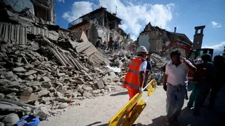 Mogarraz, Ciudad Rodrigo, La Alberca y Candelario, con las víctimas del terremoto de Italia
