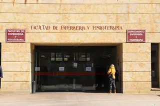 Facultad de Enfermería y Fisioterapia 6