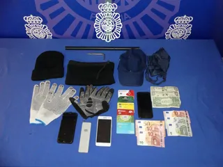 ROBO FUERZA. PRENSA