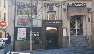 Adiós al histórico El Surtidor tras siete décadas de marisco de calidad