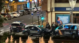 Policía Nacional en la Puerta de Zamora por el robo de un bolso. Foto Salamanca24horas