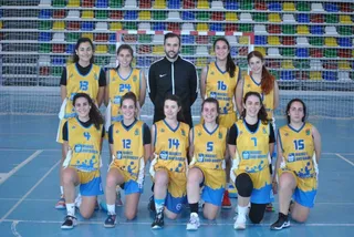 El equipo femenino de Villamayor | FOTO FEDERACIÓN DE BALONCESTO DE SALAMANCA.