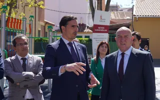 El consejero de la Presidencia, Jesús Julio Carnero, en Medina del Campo (Valladolid) | Foto: ICAL