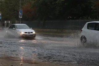 Bolsas de agua en la Avenida de San Agustín (10)